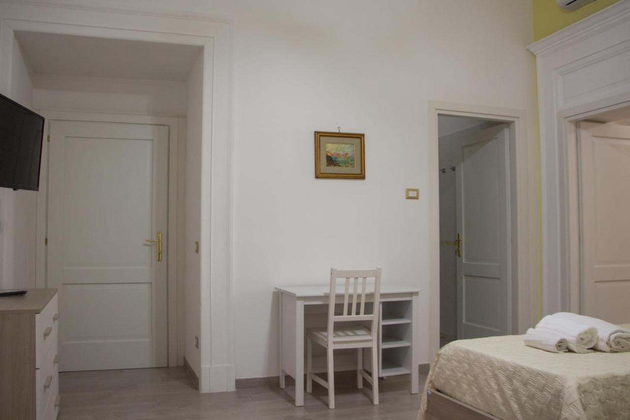 Donna Laura Bed & Breakfast *